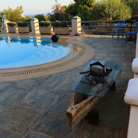 Villa GreJo Porto Heli Esterno foto